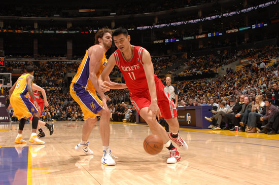 且各大洲冠 且各大洲冠