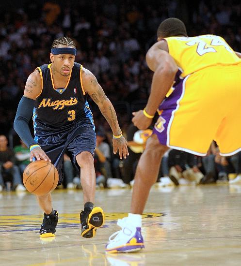 湖人和凯尔 湖人和凯尔