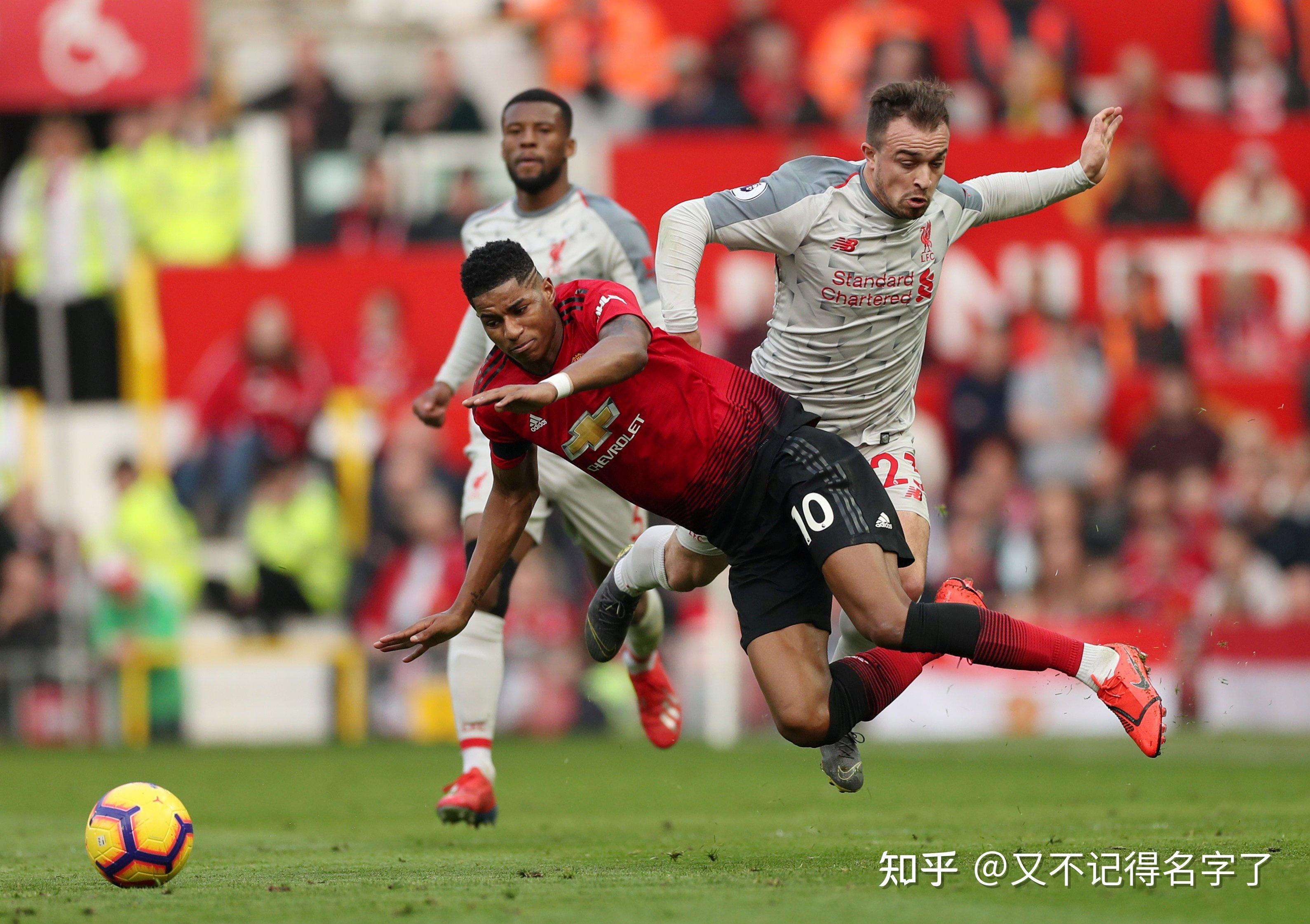 球世界里 球世界里