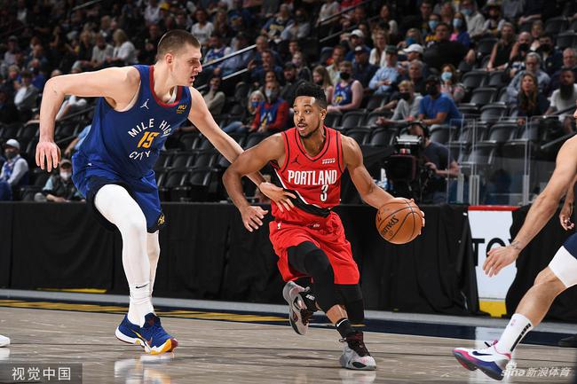 在比赛失利 在比赛失利