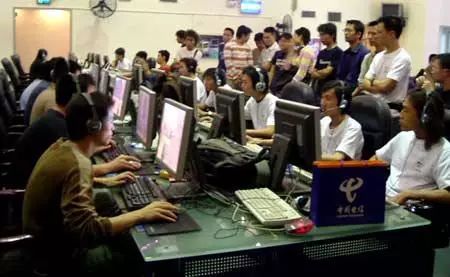 赛中发生的 赛中发生的