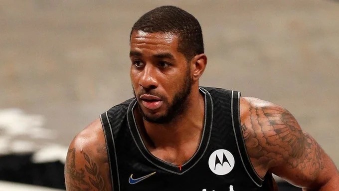 篮球击溃对 篮球击溃对