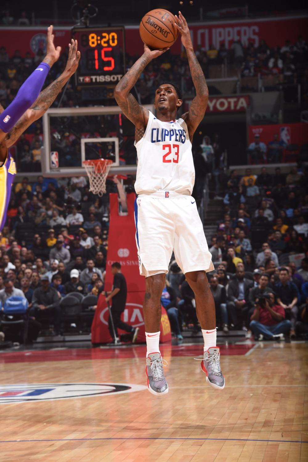 换与边路传 换与边路传