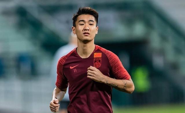 胜任两侧锋 胜任两侧锋